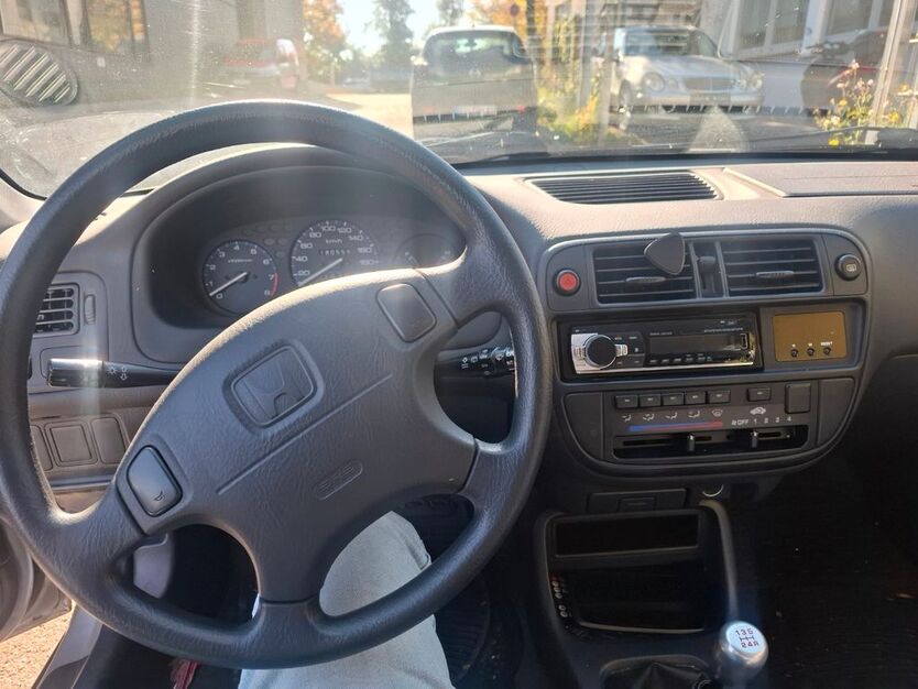 Honda Civic 181.000 km 1.500 € Stuttgart 70569