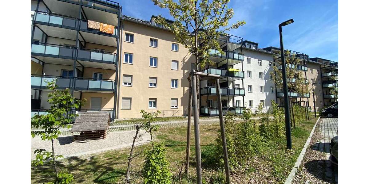 Etagenwohnung Stuttgart Bad Cannstatt - 3 Zimmer, 83 m&sup2;, 1.007&euro; | Angebot:26846895