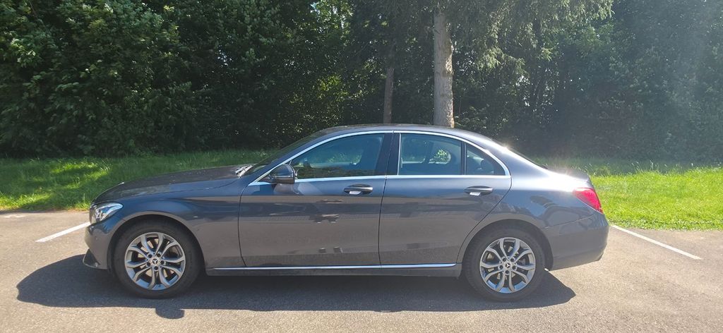 Mercedes-Benz C 250 184.000 km 17.900 &euro; Neuhausen 73765