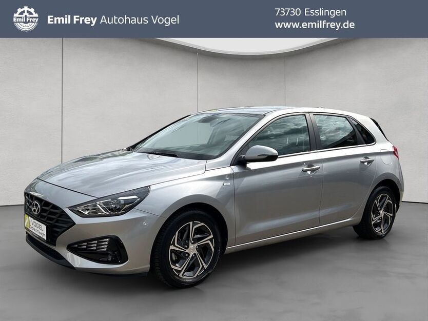 i30