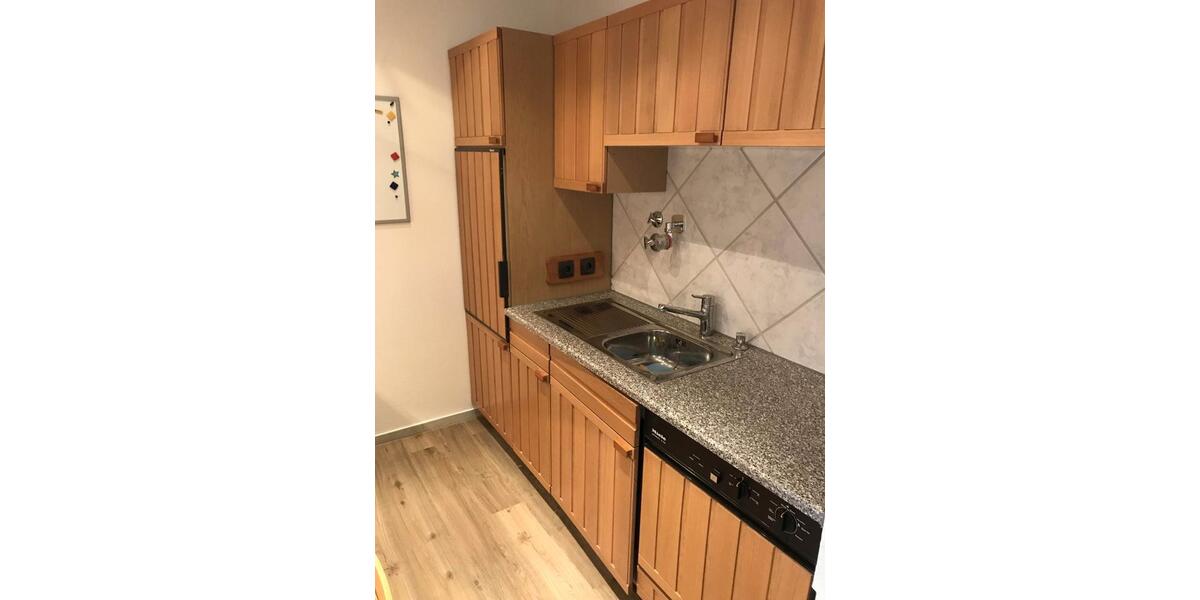 Etagenwohnung Fellbach Oeffingen - 1 Zimmer, 27 m&sup2;, 550&euro; | Angebot:26423384