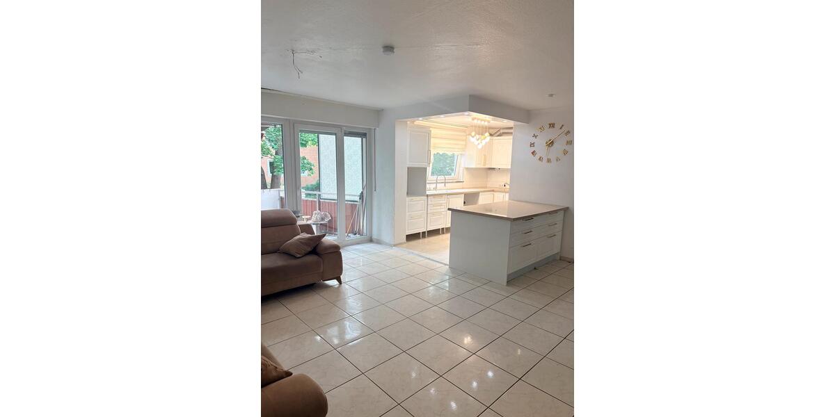 Hochparterre Stuttgart Bad Cannstatt - 3 Zimmer, 87 m&sup2;, 400.000&euro; | Angebot:27076984