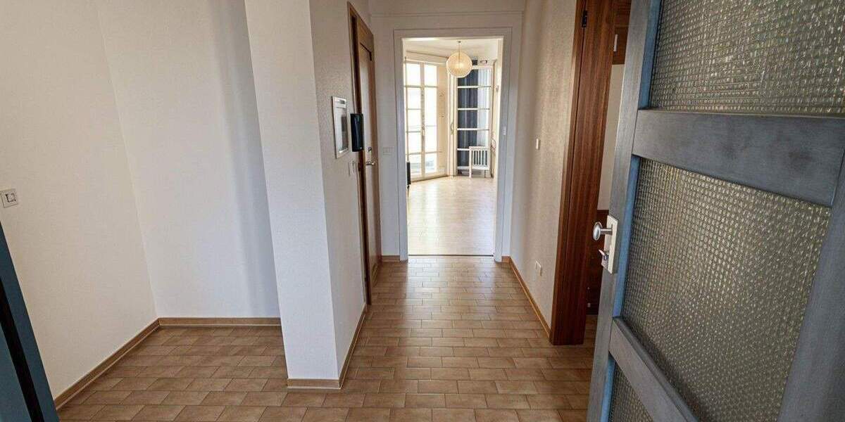Etagenwohnung Reutlingen Innenstadt - 2 Zimmer, 66 m&sup2;, 289.000&euro; | Angebot:25751226