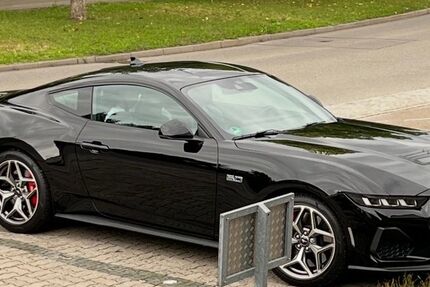 Ford Mustang 5.800 km 53.500 &euro; Filderstadt 70794