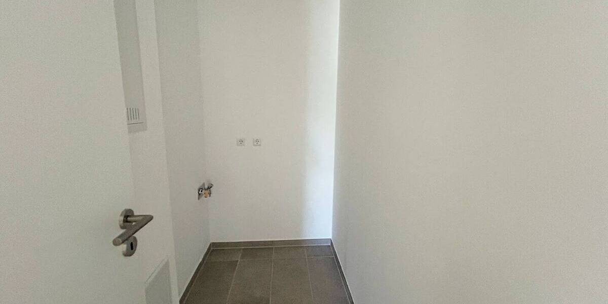 Etagenwohnung Stuttgart Untertürkheim - 3 Zimmer, 89 m&sup2;, 1.490&euro; | Angebot:25727986