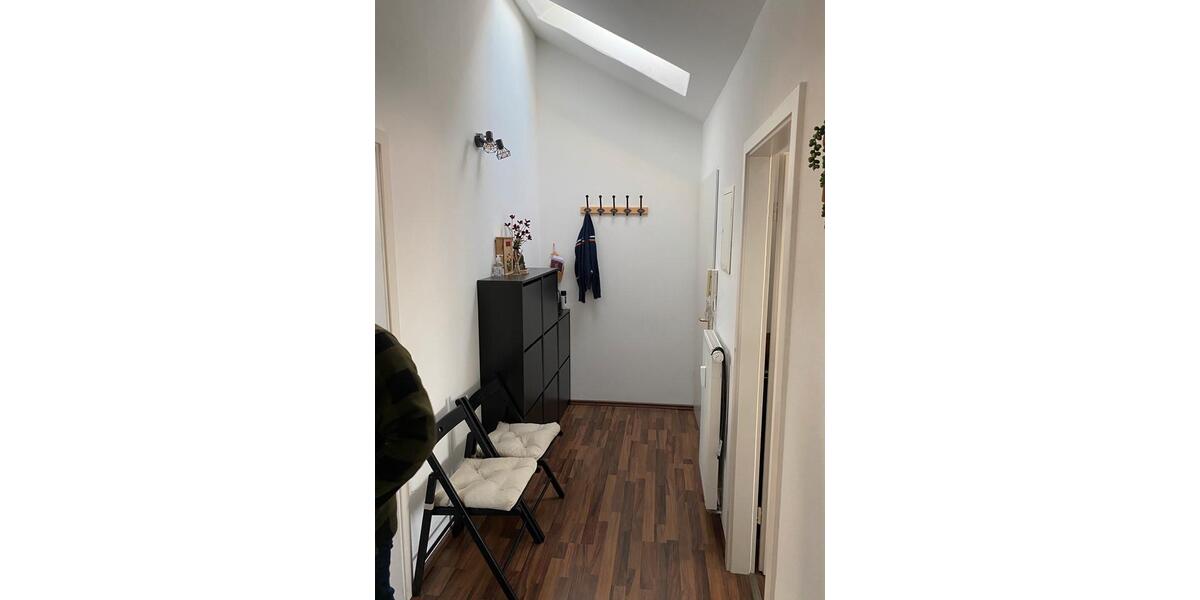 Dachgeschoßwohnung Bietigheim-Bissingen Bissingen - 2.5 Zimmer, 68 m&sup2;, 950&euro; | Angebot:26444705