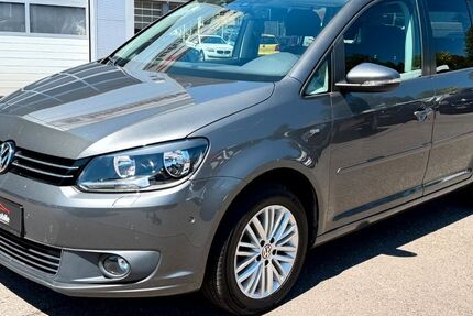VW Touran 125.000 km 11.900 &euro; Calw 75365
