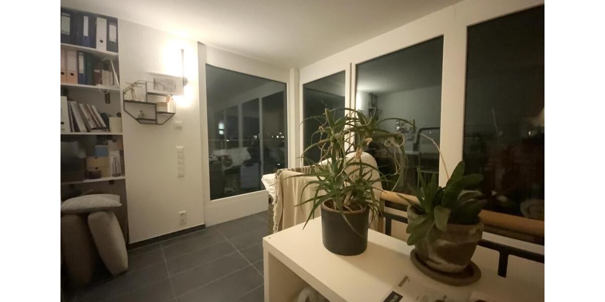 Einfamilienhaus Ludwigsburg Oßweil - 2.5 Zimmer, 90 m&sup2;, 1.450&euro; | Angebot:24553178