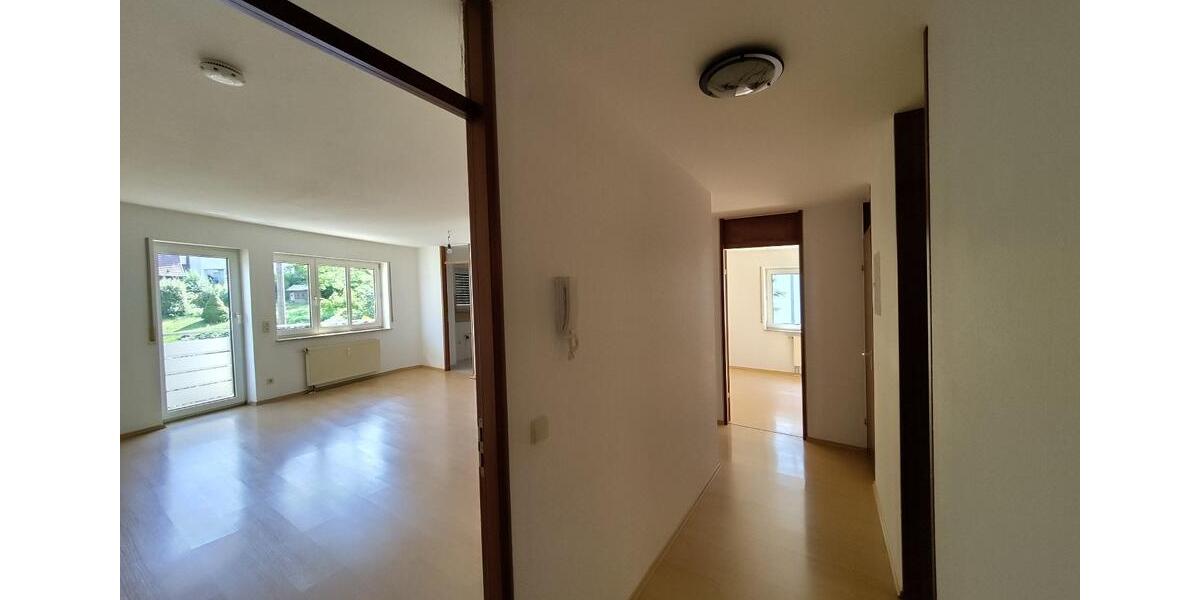 Etagenwohnung Esslingen am Neckar Hegensberg - 3 Zimmer, 77 m&sup2;, 330.000&euro; | Angebot:23648771