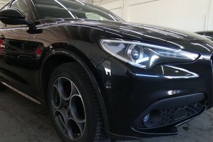Alfa Romeo Stelvio 204.300 km 18.999 &euro; Metzingen 72555