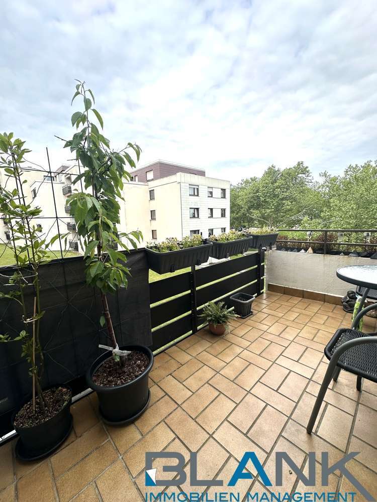Wohnung zum Kaufen in Pforzheim 198.000 € 74.26 m²
