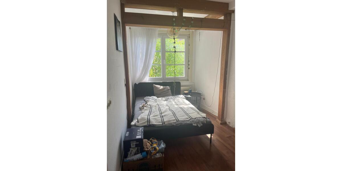 Etagenwohnung Reutlingen - 1 Zimmer, 1 m&sup2;, 550&euro; | Angebot:25657975