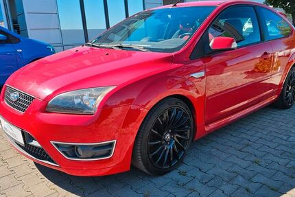 Ford Focus 195.000 km 5.490 &euro; Reutlingen 72766