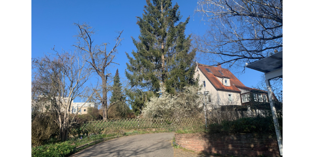 Einfamilienhaus Weil der Stadt - 4.5 Zimmer, 124 m&sup2;, 1.600&euro; | Angebot:24385932