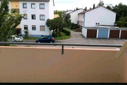 Wohnung Ditzingen - 3 Zimmer, 75 m&sup2;, 1.050&euro; | Angebot:25369063