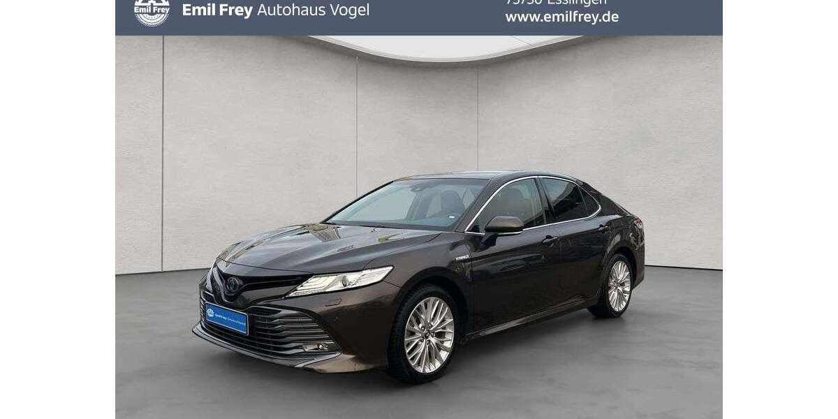 Toyota Camry 92.650 km 24.460 &euro; Esslingen am Neckar 73730
