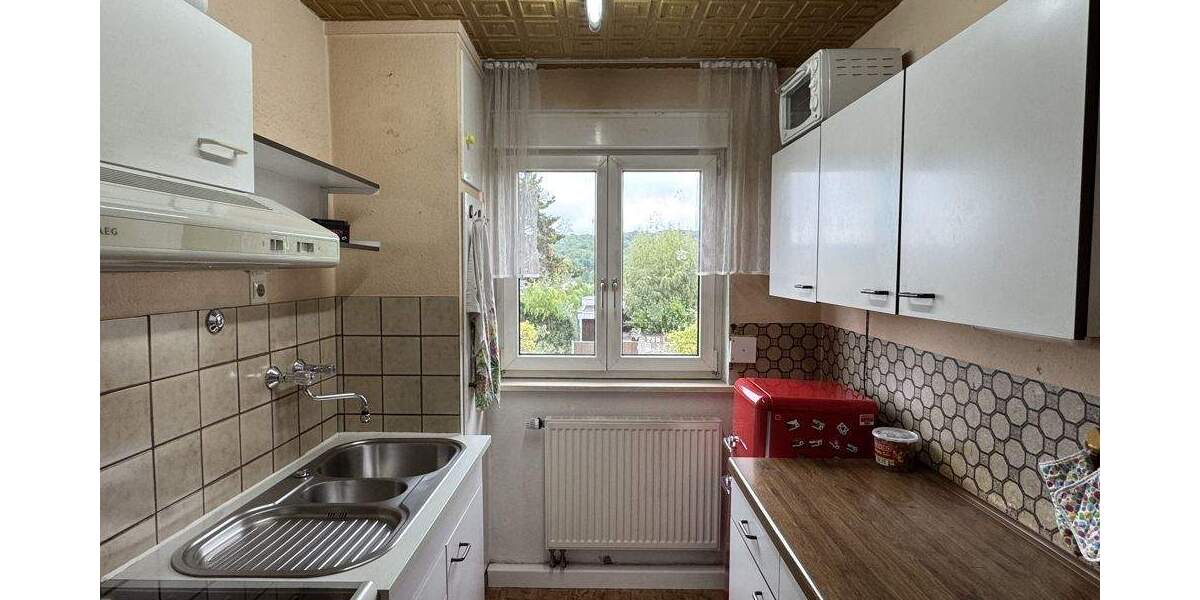 Reihenmittelhaus Stuttgart / Degerloch Hoffeld - 6 Zimmer, 135 m&sup2;, 650.000&euro; | Angebot:23968151