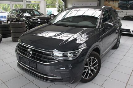 VW Tiguan 45.000 km 27.490 € Weil im Schönbuch 71093