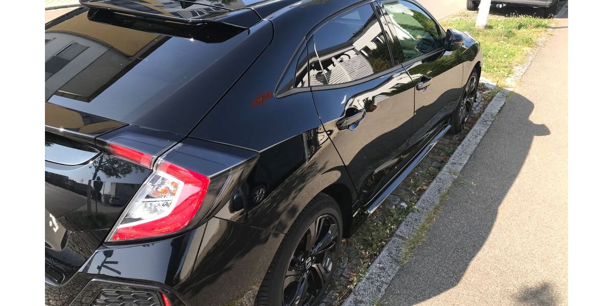 Honda Civic 110.000 km 18.900 &euro; Holzgerlingen 71088