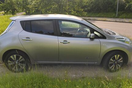 Nissan Leaf 89.000 km 7.400 € Filderstadt 70794