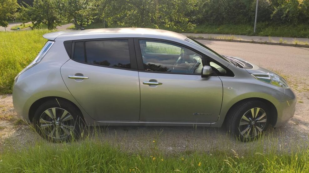 Nissan Leaf 89.000 km 7.400 € Filderstadt 70794