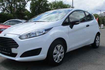Ford Fiesta 111.839 km 4.900 &euro; Sindelfingen 71069