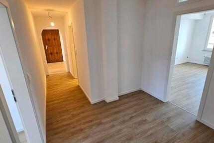 Wohnung Pforzheim Eutingen - 4 Zimmer, 120 m&sup2;, 1.550&euro; | Angebot:24431620