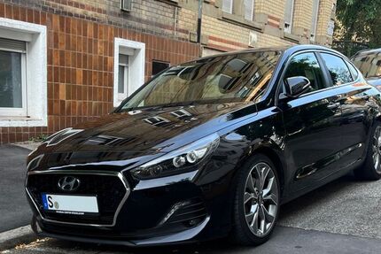 Hyundai i30 131.500 km 13.750 &euro; Stuttgart 70190
