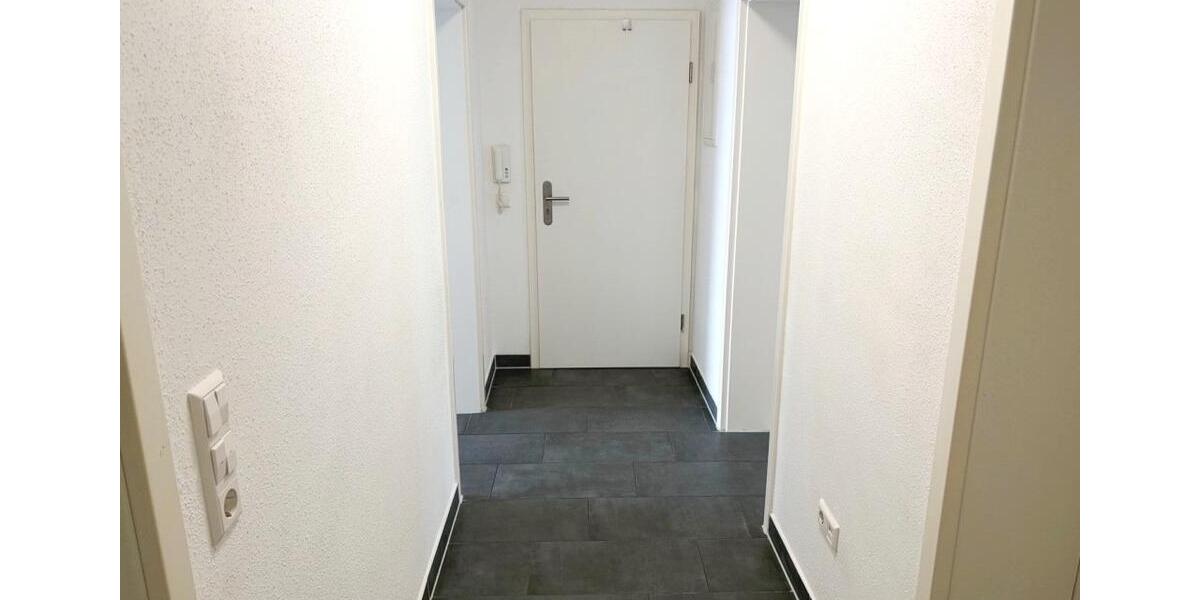 Etagenwohnung Esslingen am Neckar Brühl - 3 Zimmer, 77 m&sup2;, 1.155&euro; | Angebot:27535626