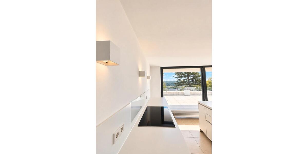 Etagenwohnung Tübingen Lustnau - 4.5 Zimmer, 165 m&sup2;, 2.490&euro; | Angebot:27542710
