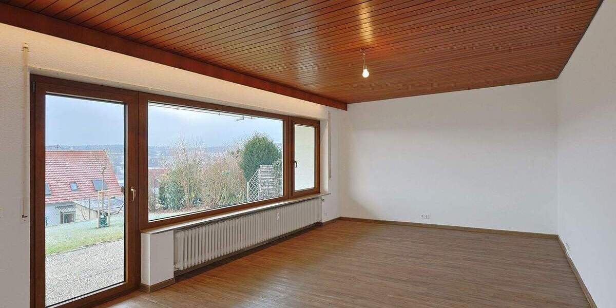 Etagenwohnung Weissach - 3 Zimmer, 95 m&sup2;, 990&euro; | Angebot:25682077