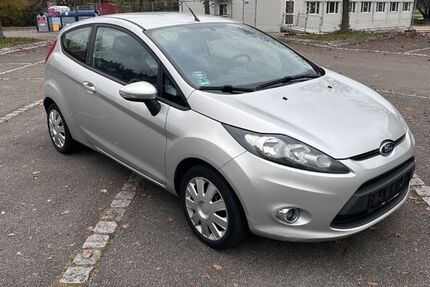 Ford Fiesta 124.000 km 4.490 € Neckartenzlingen 72654