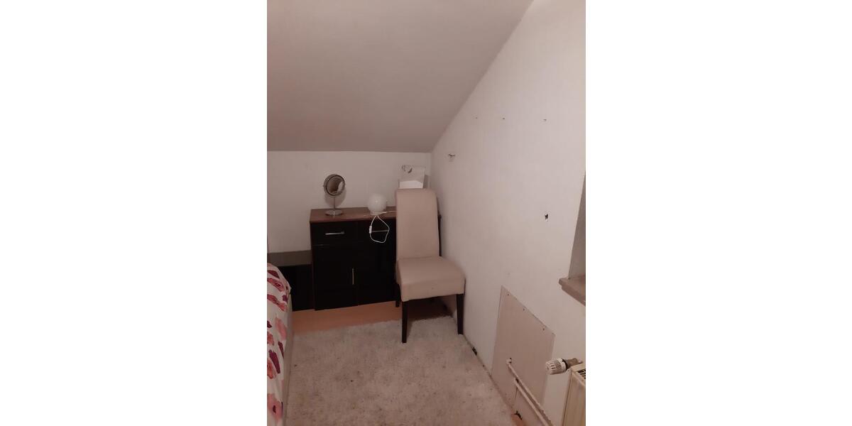 Etagenwohnung Tübingen - 1 Zimmer, 14 m&sup2;, 350&euro; | Angebot:26386666