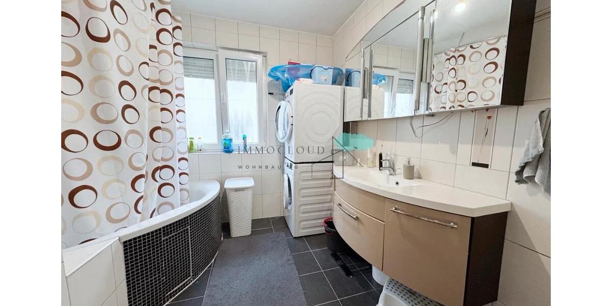 Etagenwohnung Esslingen am Neckar Brühl - 3 Zimmer, 80 m&sup2;, 289.000&euro; | Angebot:24213303