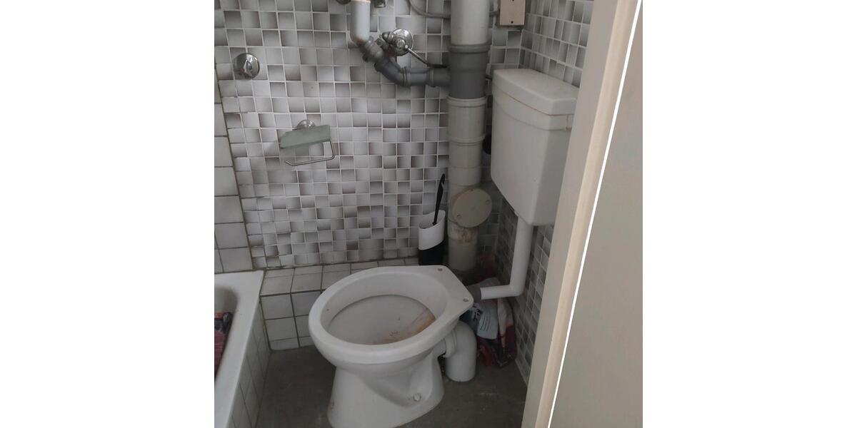 Etagenwohnung Sachsenheim - 5 Zimmer, 90 m&sup2;, 650&euro; | Angebot:24247531