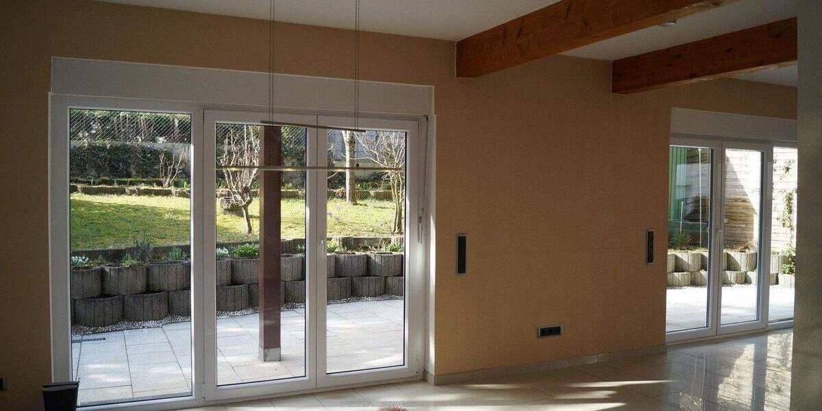 Mehrfamilienhaus, Wohnhaus Ostfildern Scharnhausen - 7 Zimmer, 258 m&sup2;, 990.000&euro; | Angebot:25724178