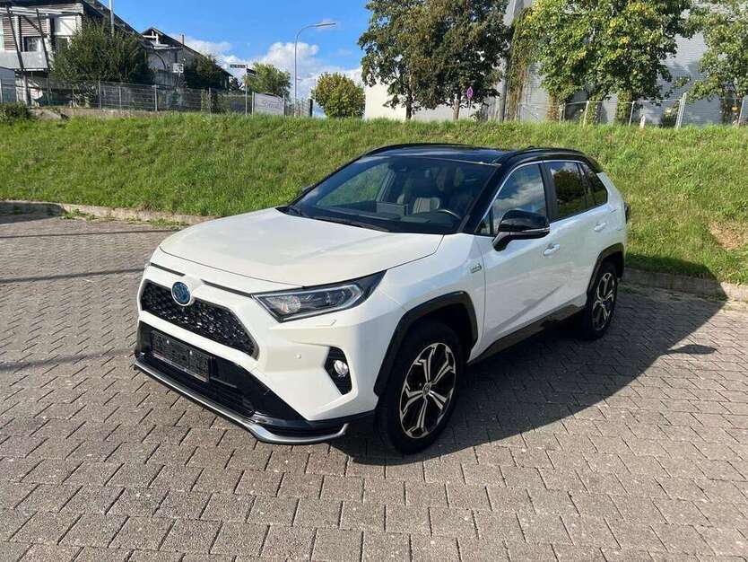 RAV 4