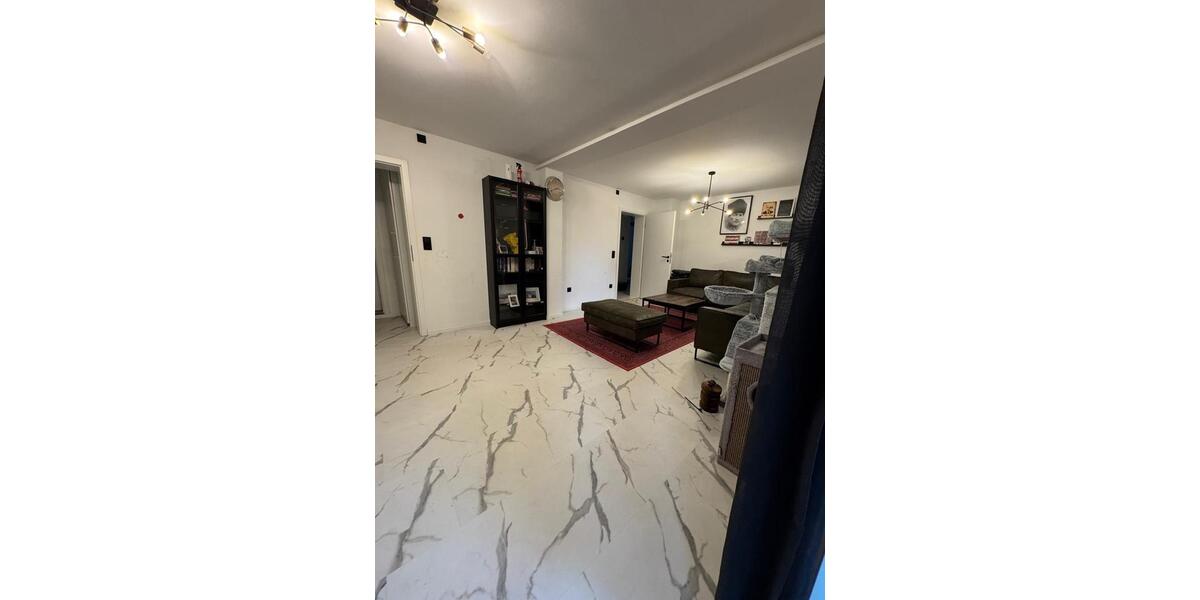 OHNE MAKLERPROVISION! 4,5 Zimmer auf 92 qm, 2021 Saniert 4 zimmer