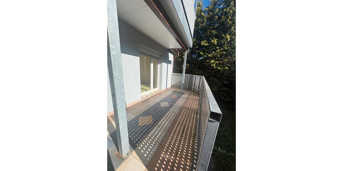 Etagenwohnung Neuhausen auf den Fildern - 4.5 Zimmer, 125 m&sup2;, 1.600&euro; | Angebot:26429234
