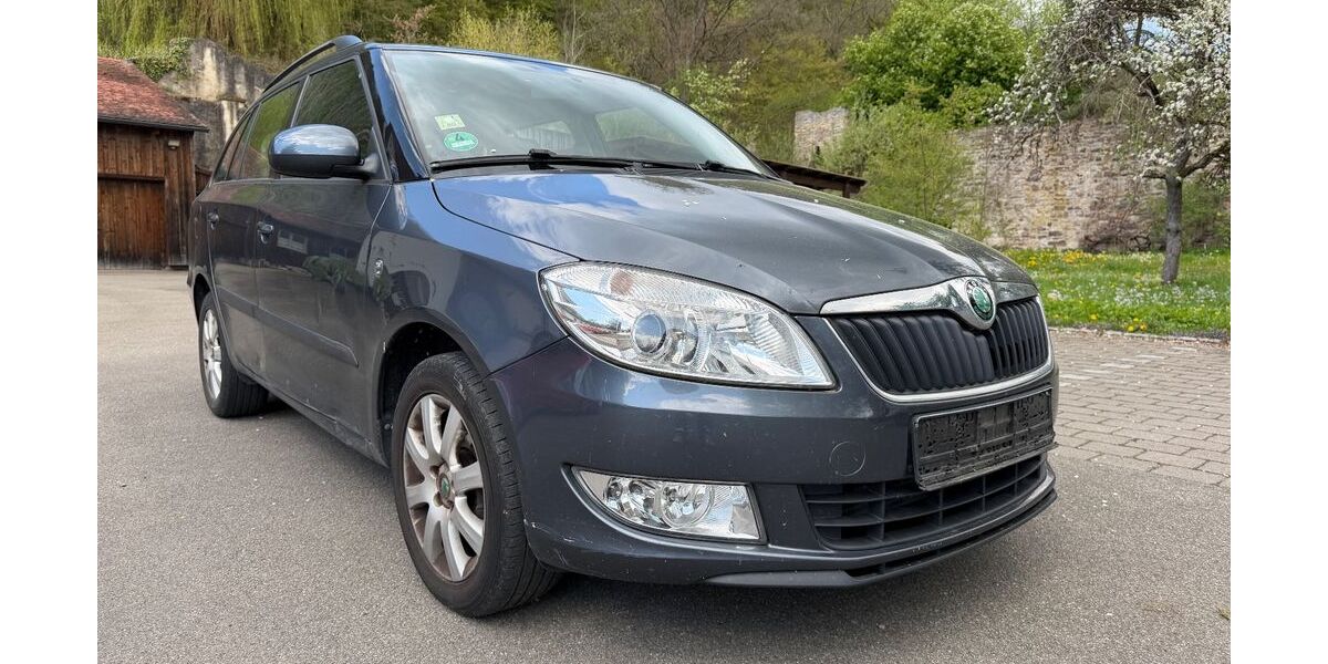 Skoda Fabia 200.000 km 2.500 &euro; Tübingen 72074