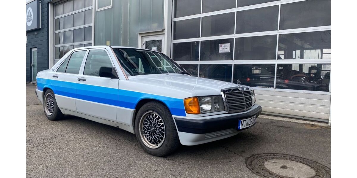Mercedes-Benz 190 283.500 km 2.950 &euro; Nürtingen 72622