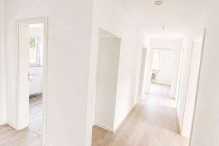 Wohnung Tiefenbronn-Mühlhausen Mühlhausen - 4 Zimmer, 87 m&sup2;, 1.090&euro; | Angebot:27032629