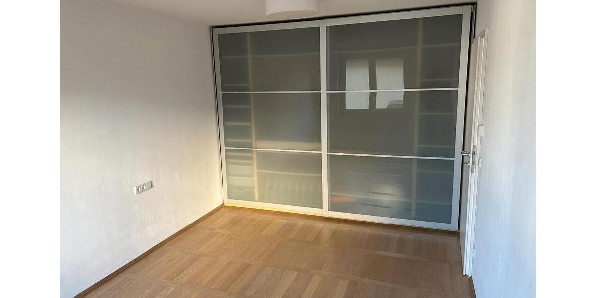 Maisonettenwohnung Sindelfingen Sindelfingen (Stadt) - 4 Zimmer, 120 m&sup2;, 545.000&euro; | Angebot:26234447