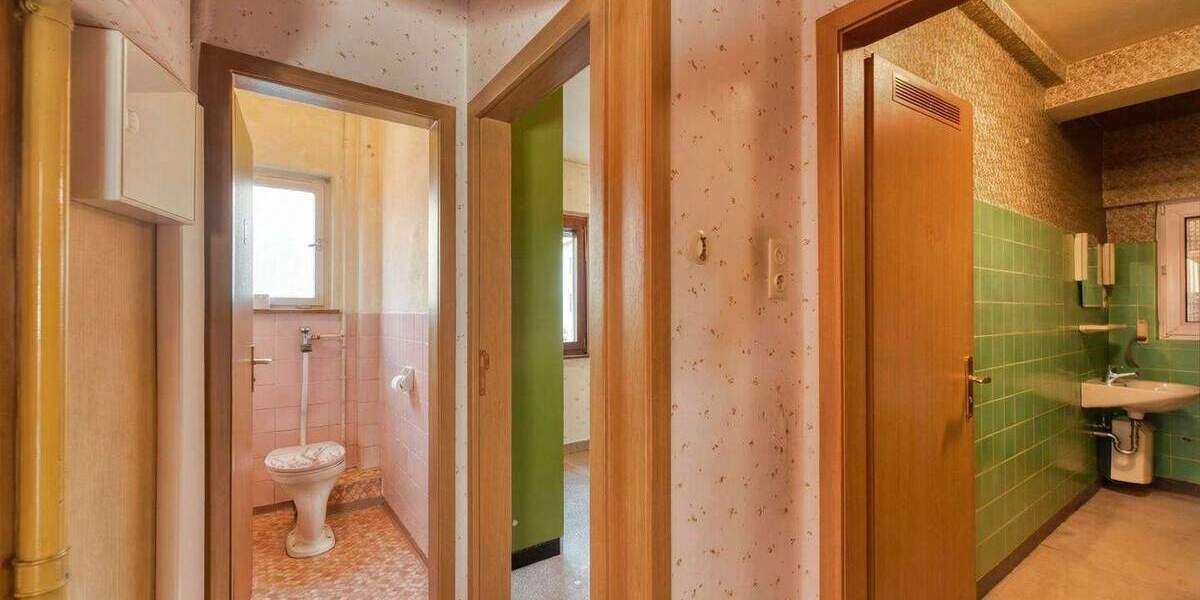 Mehrfamilienhaus, Wohnhaus Stuttgart Zuffenhausen - 1 Zimmer, 276 m&sup2;, 850.000&euro; | Angebot:24698281