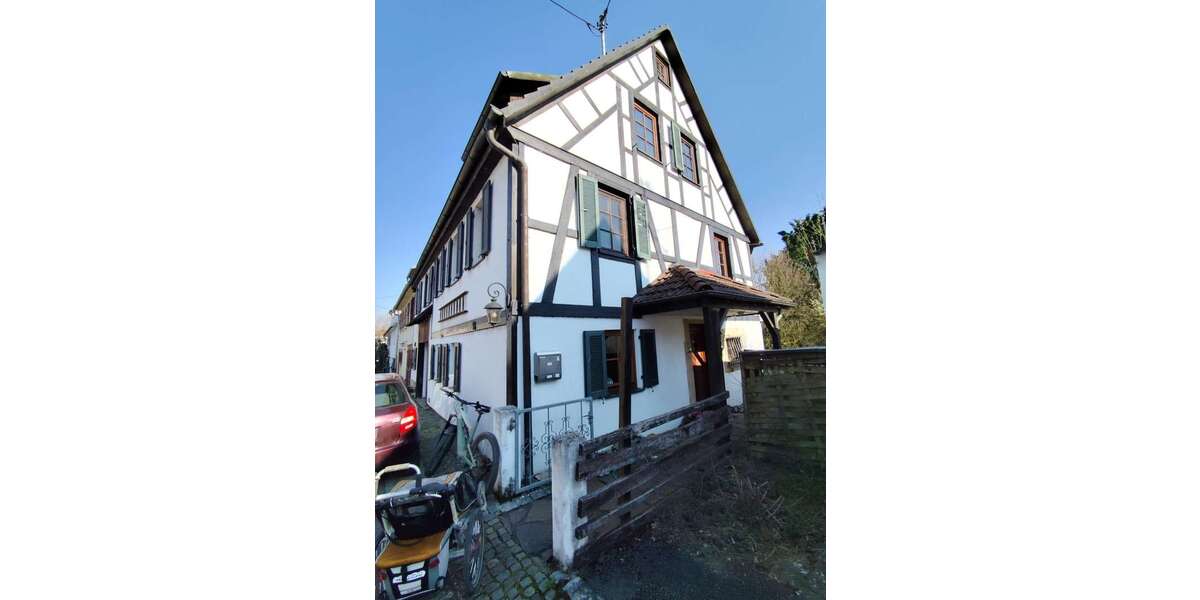 Einfamilienhaus Nürtingen - 7 Zimmer, 192 m&sup2;, 500.000&euro; | Angebot:26394518