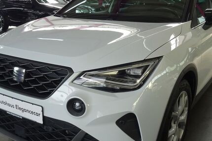 Seat Arona 41.476 km 19.449 € Holzgerlingen bei Stuttgart 71088