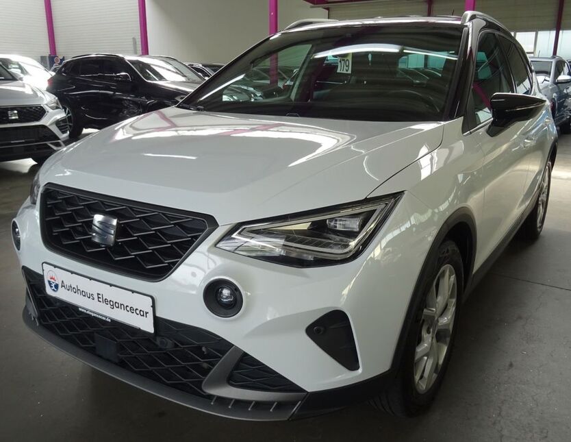 Seat Arona 41.476 km 19.449 € Holzgerlingen bei Stuttgart 71088