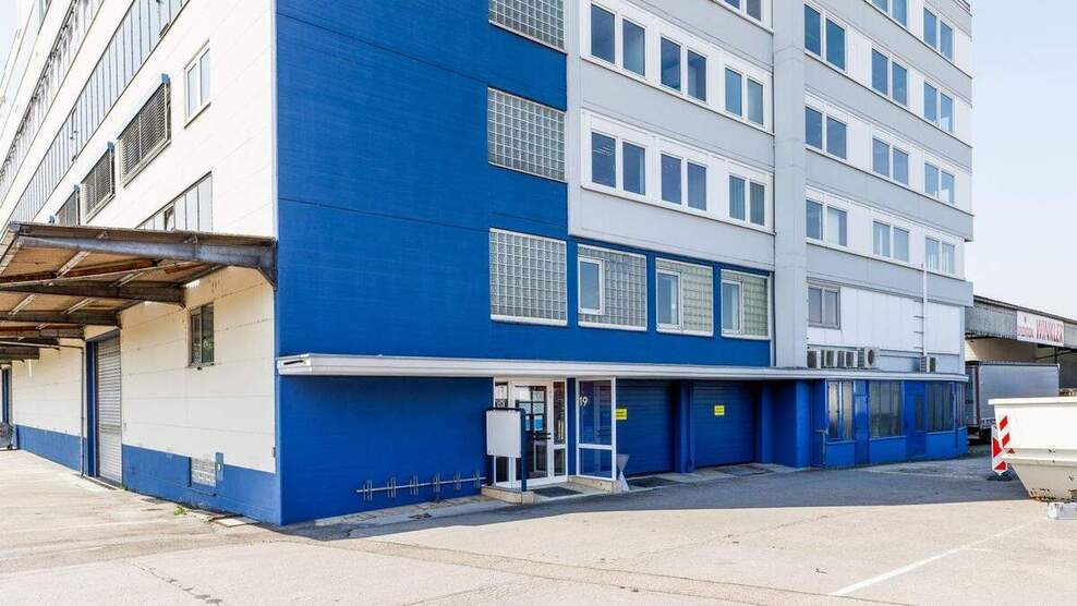 Büroflächen unterschiedlicher Größe in bester Aussichtslage - All-in-Miete zimmer