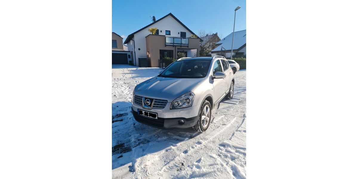 Nissan Qashqai 89.000 km 7.990 &euro; Rutesheim 71277