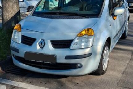 Renault Modus 216.000 km 930 &euro; Ludwigsburg 71636